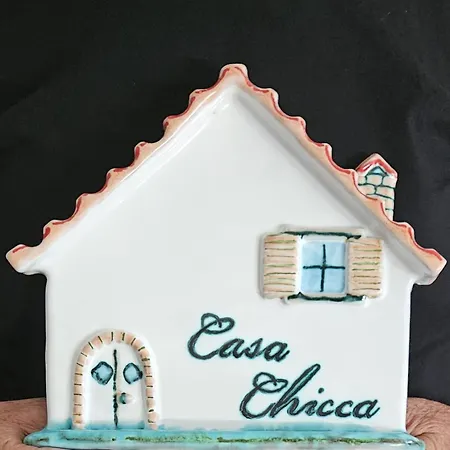 Casa Chicca בית נופש Quartu SantʼElena